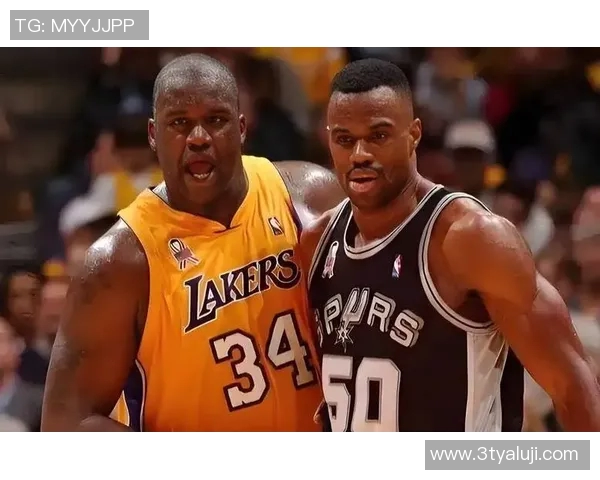 奥尼尔与卡尔马龙的巅峰对决：篮球历史上的传奇之战